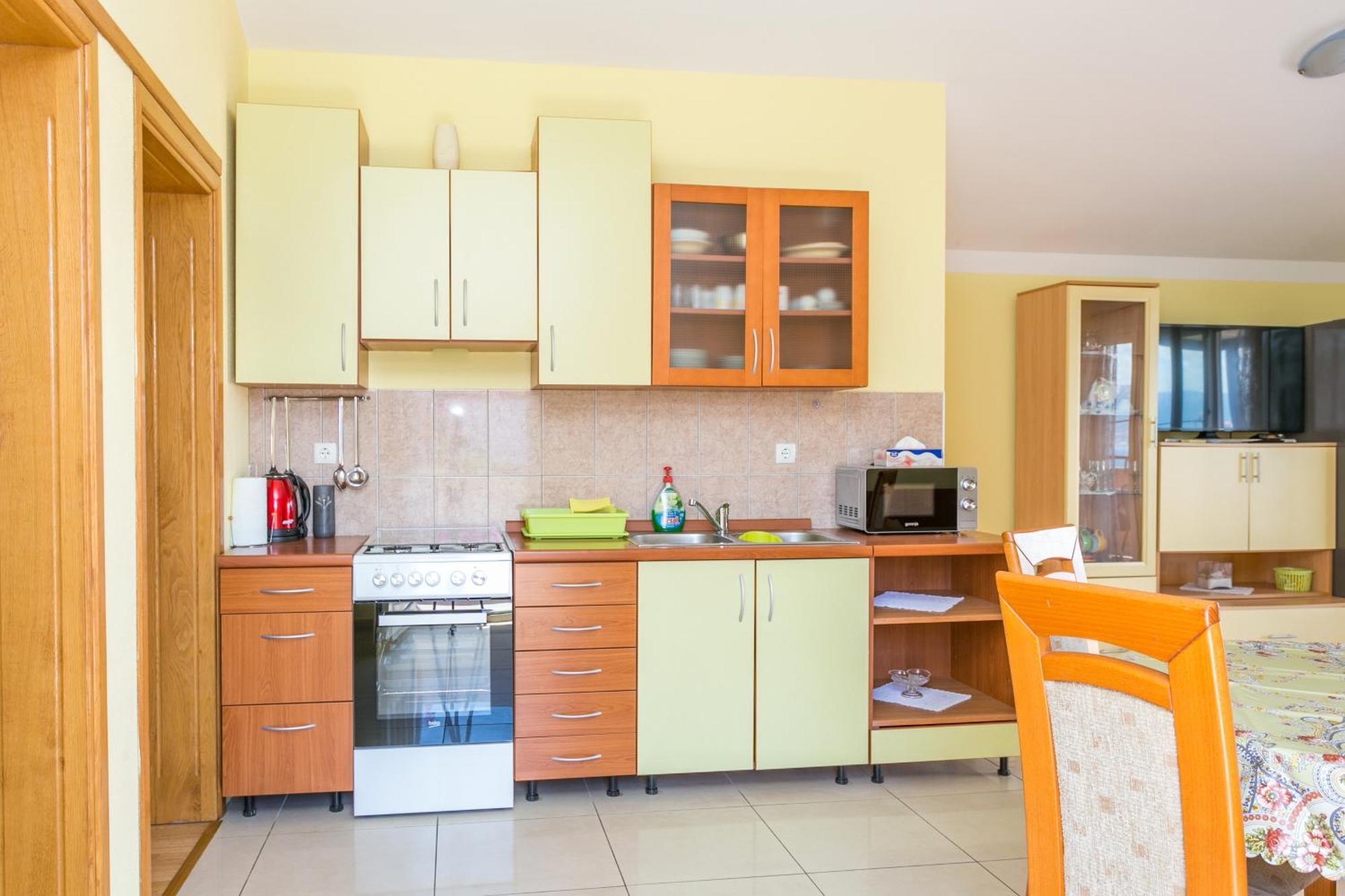 Apartments By The Sea Slatine, Ciovo - 11126 Rom bilde